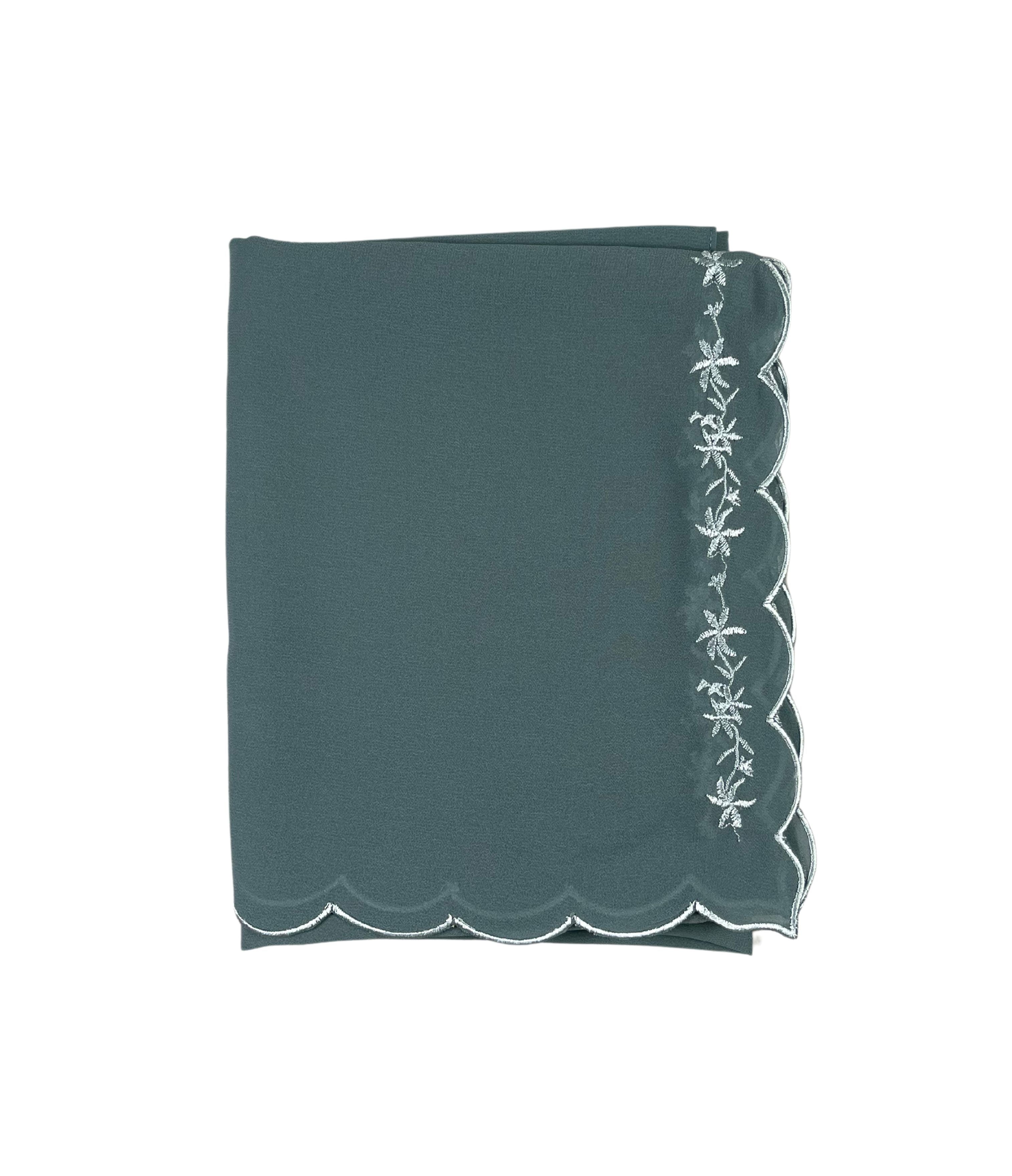Lakar Sulam in Teal